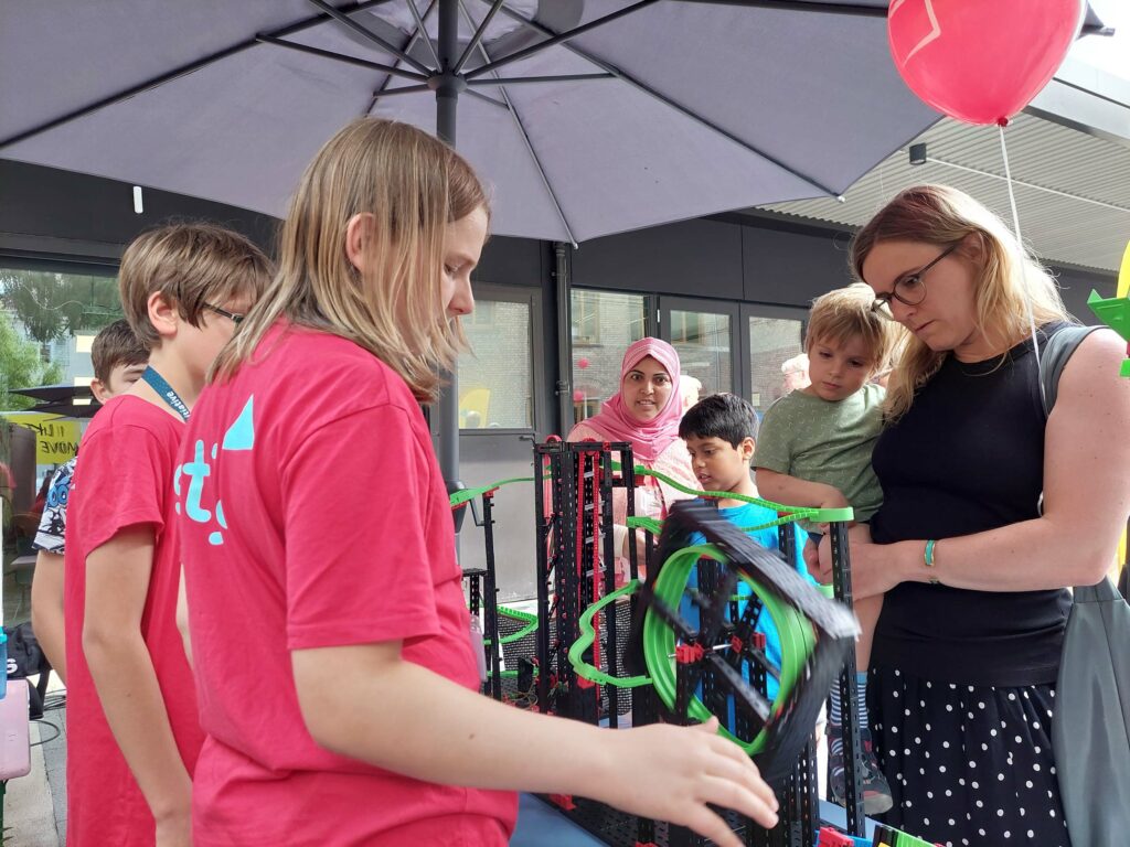 Gelungene Präsentation auf dem ersten Karlsruher MINT Festival ‹ stja